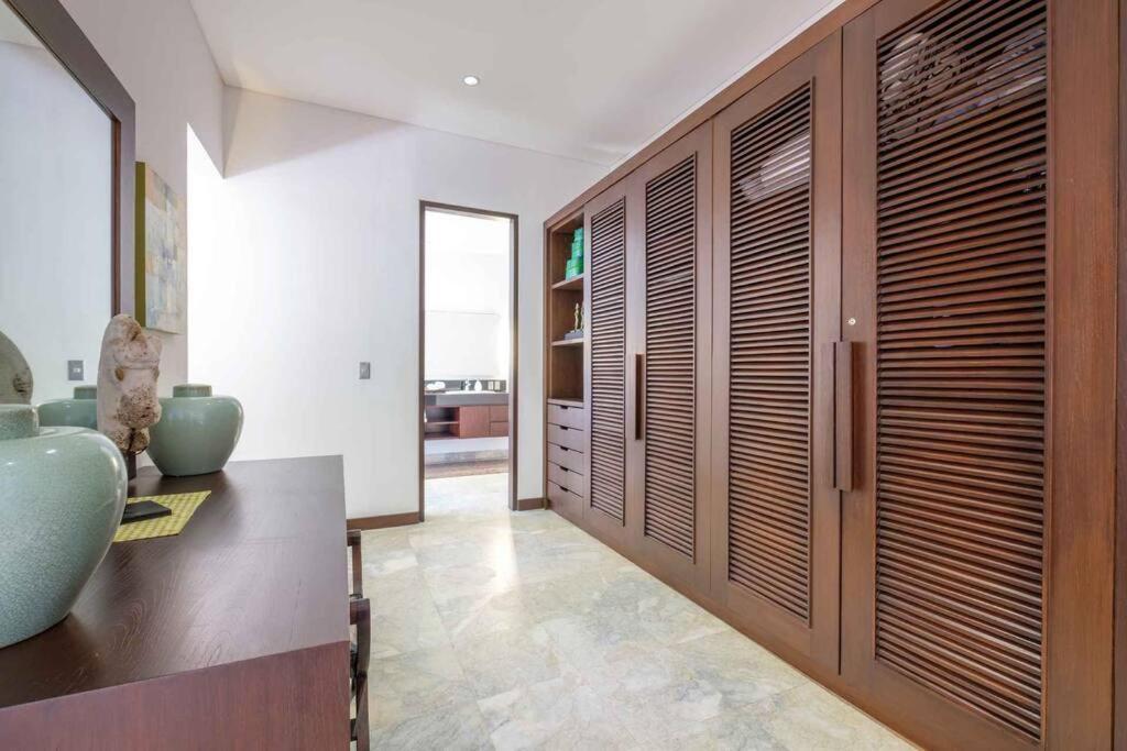 Kejora Beachfront Estate Sanur -Stunning Villa Eleven Exterior foto
